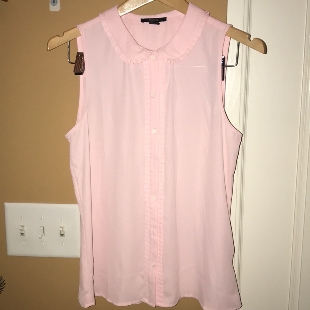 Forever 21 Sleeveless Shirt.